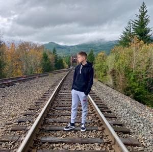 Meet your Posher, Mark